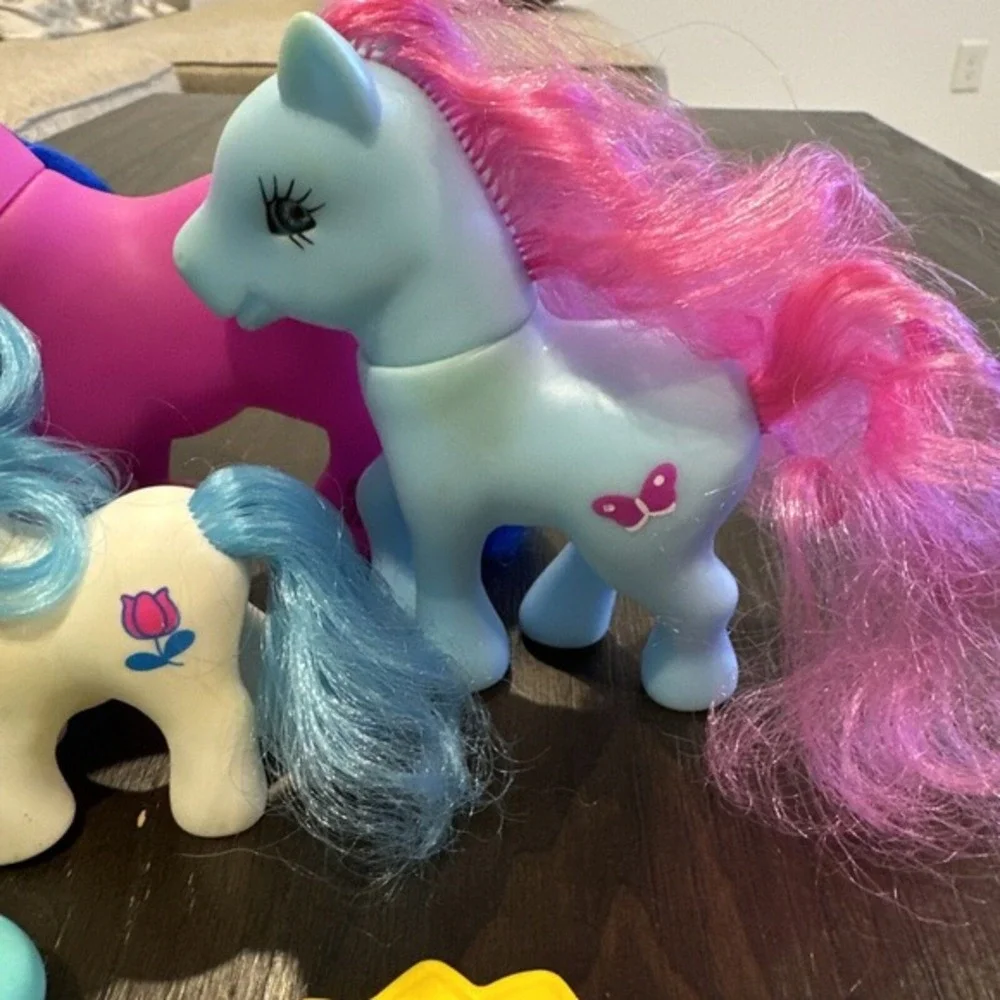 lot of 3 my little pony toys Blue Pink White‎ Brushes